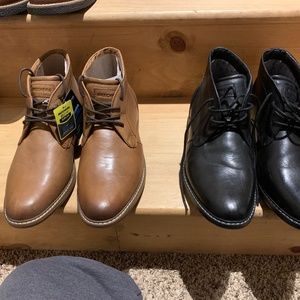 Skechers chukkas brown boots size 10M leather